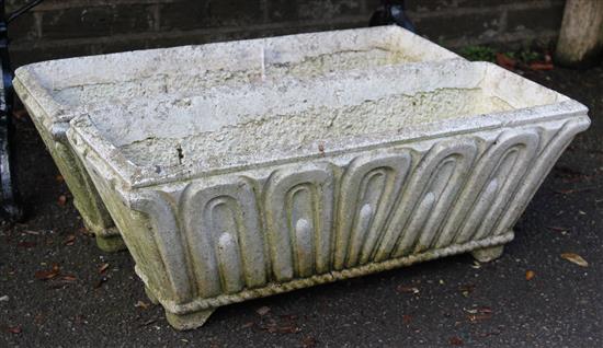 Pr stone planters(-)
